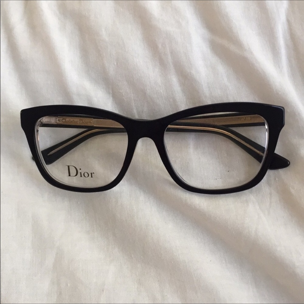 Dior Montaigne 19